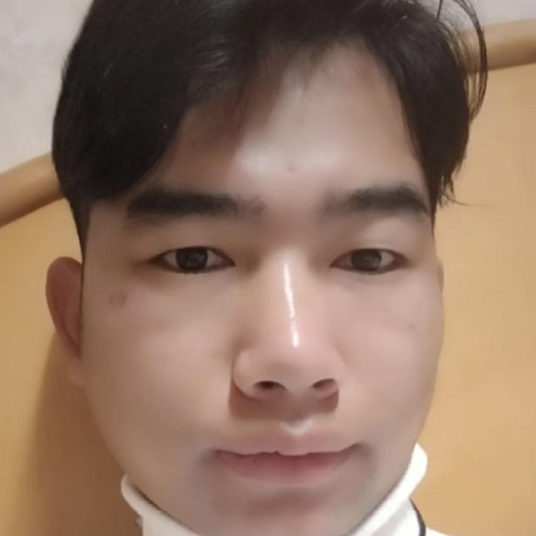 90后单身小哥