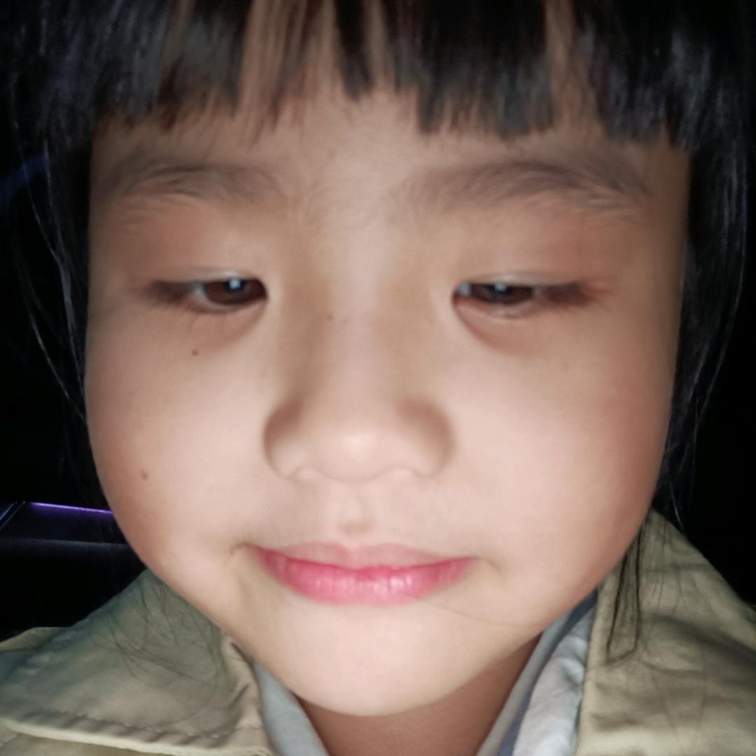 玲玲穿搭