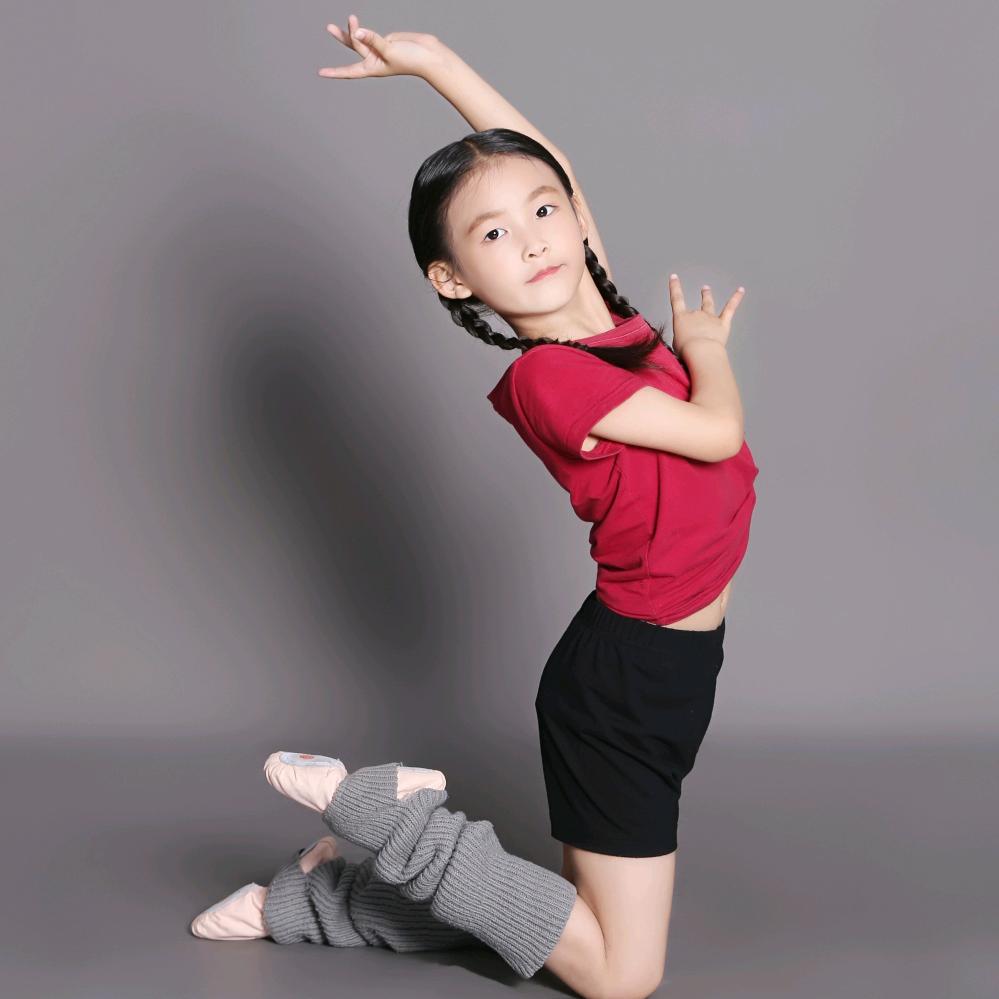 两个宝宝的奶奶