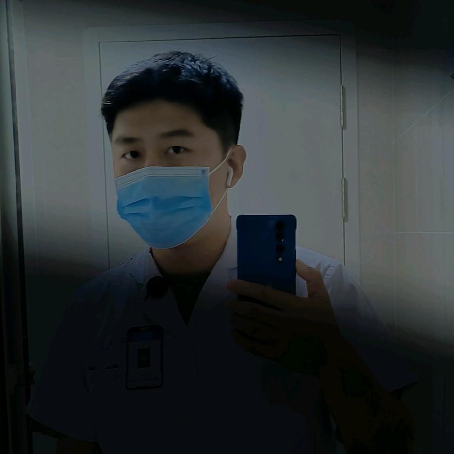 劝人学医的小蒋