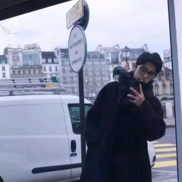 三悦.