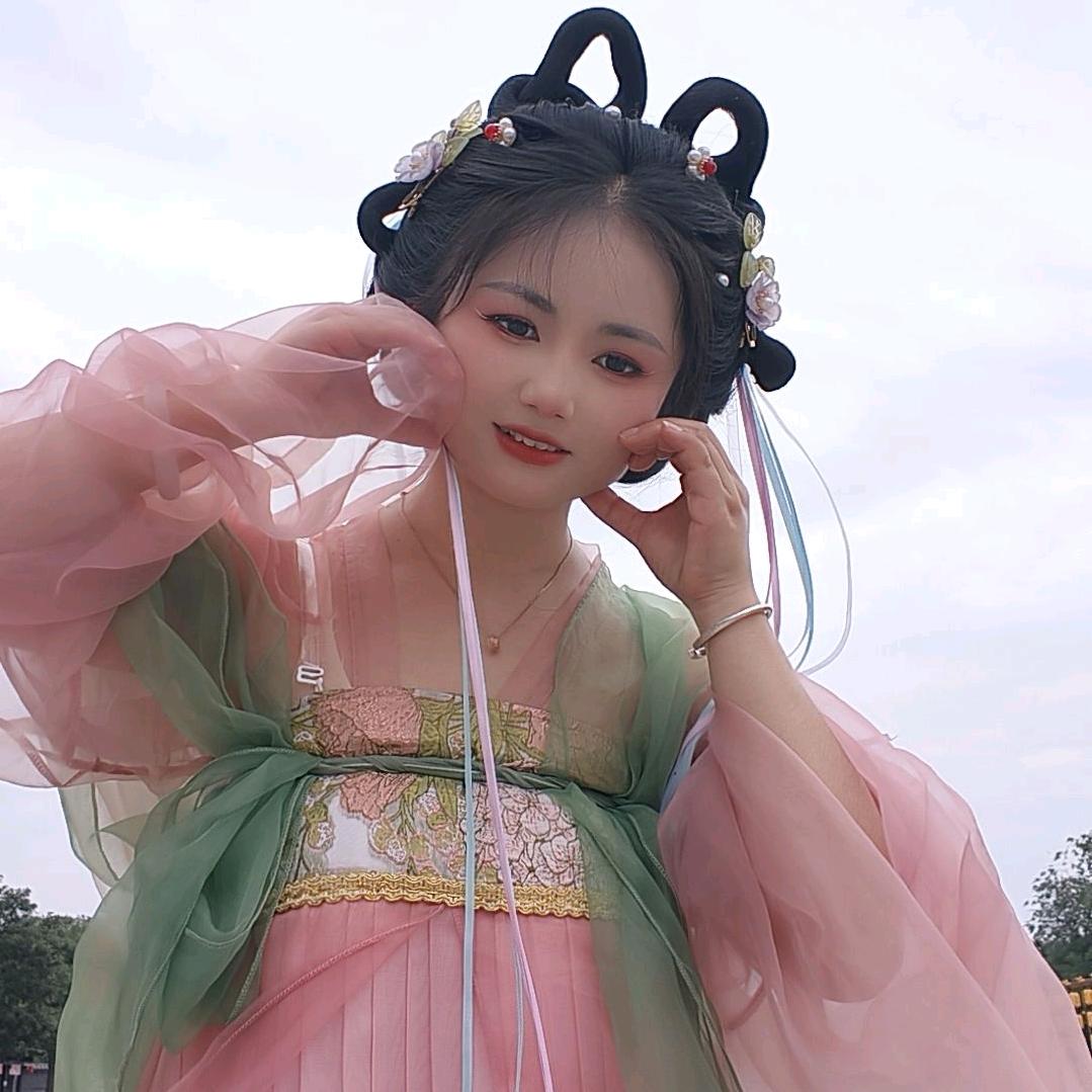 萌妹子的霸气范