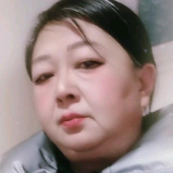 四宝奶奶(每天十二点五十首播