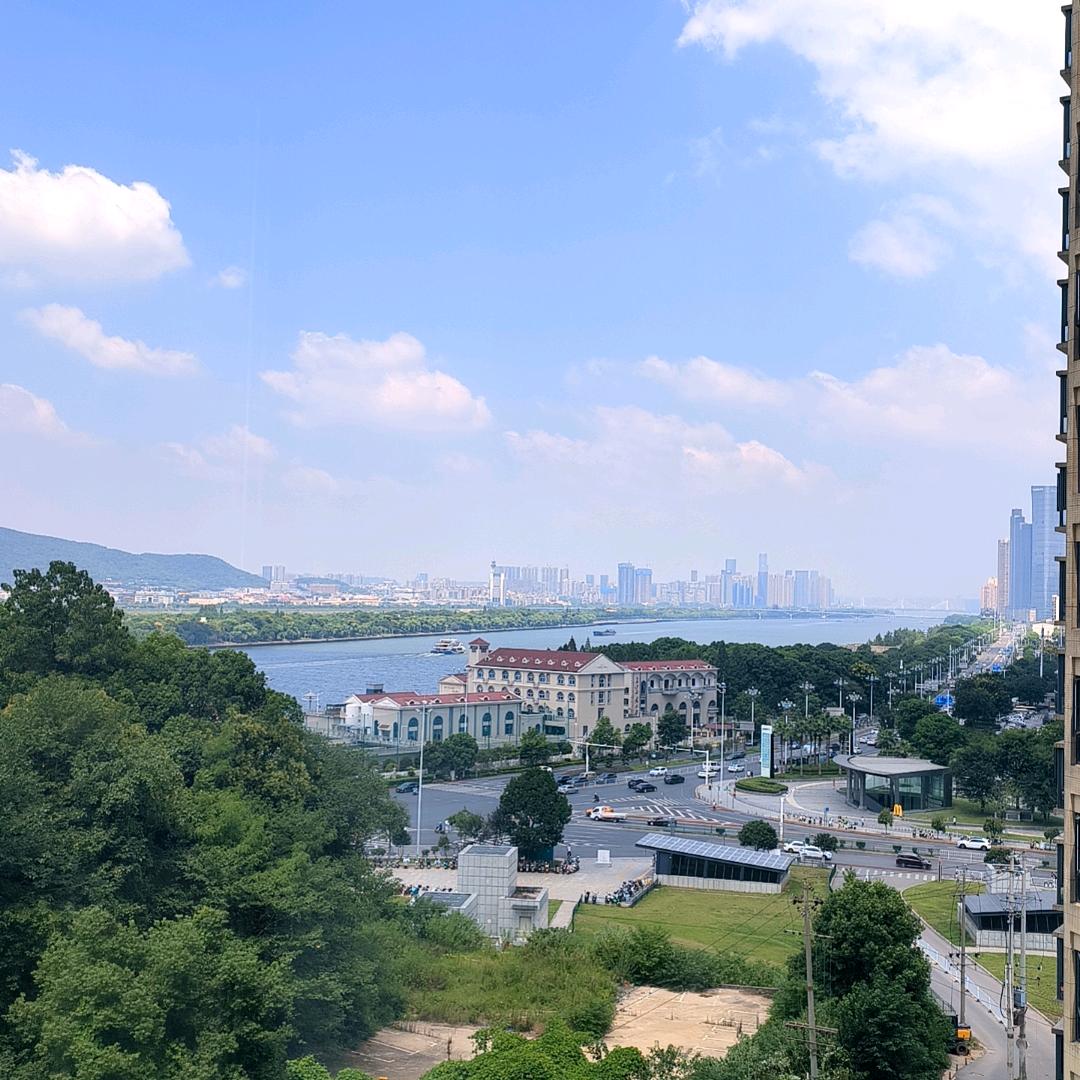 在家看房🌞