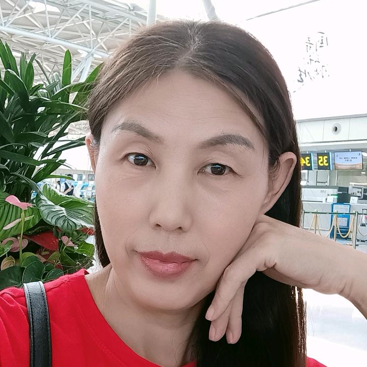 蓝天舞蹈