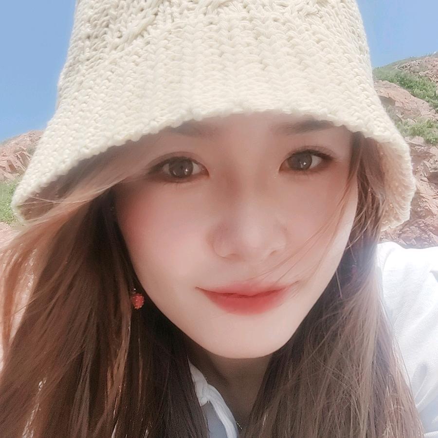 H💋小何