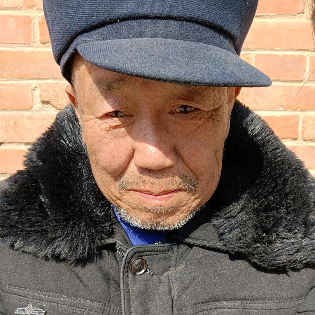 七旬老头张所