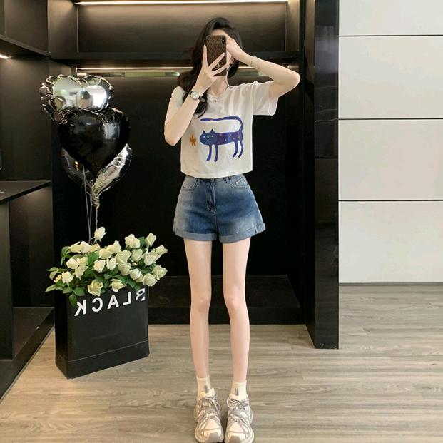 玉晶杺服饰