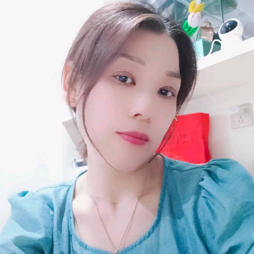 啊梅姐  正在努力中 进橱窗逛逛有好产品