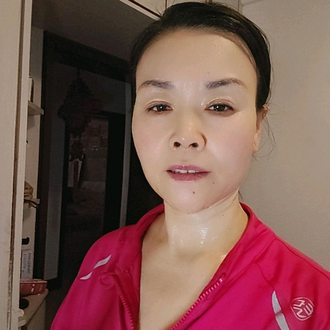 热爱运动～荣姐