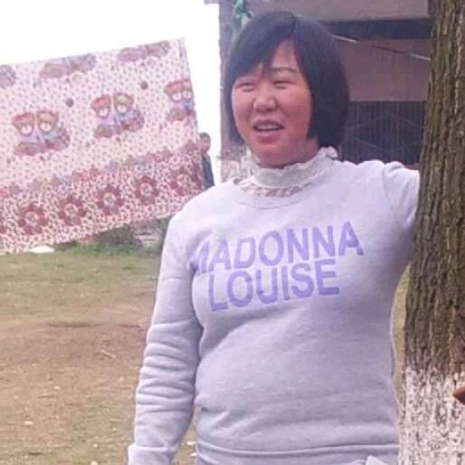 倪霞芬日用品店