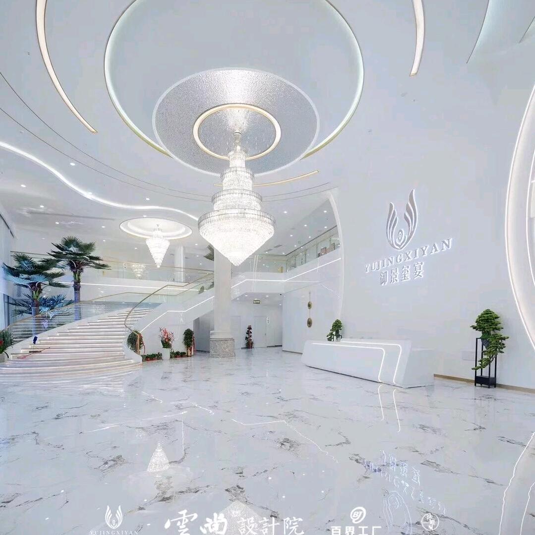 崇阳御景玺宴服务员，龚傲怡