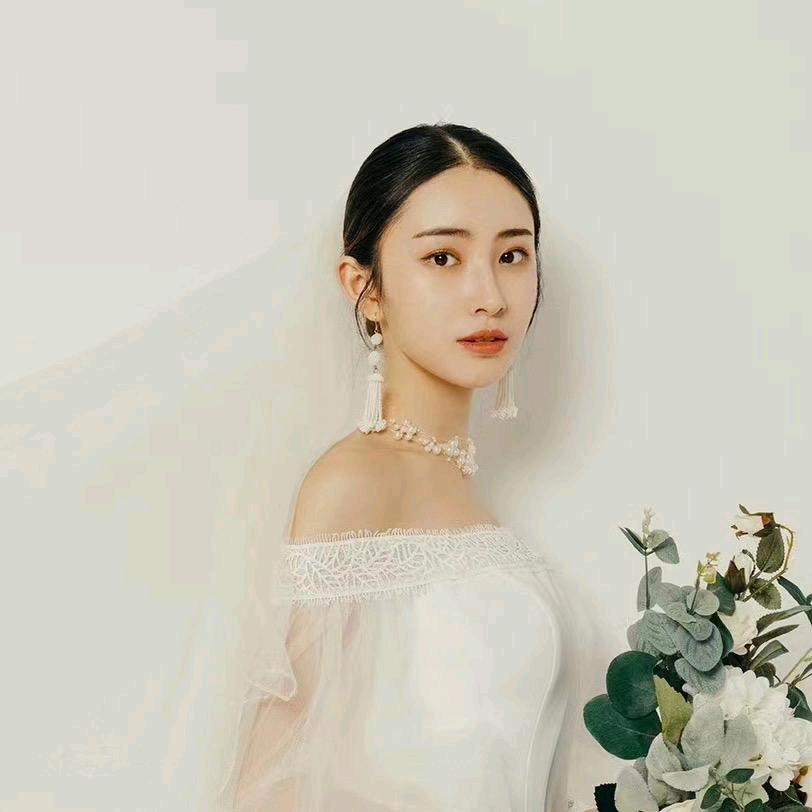 思思教淡妆