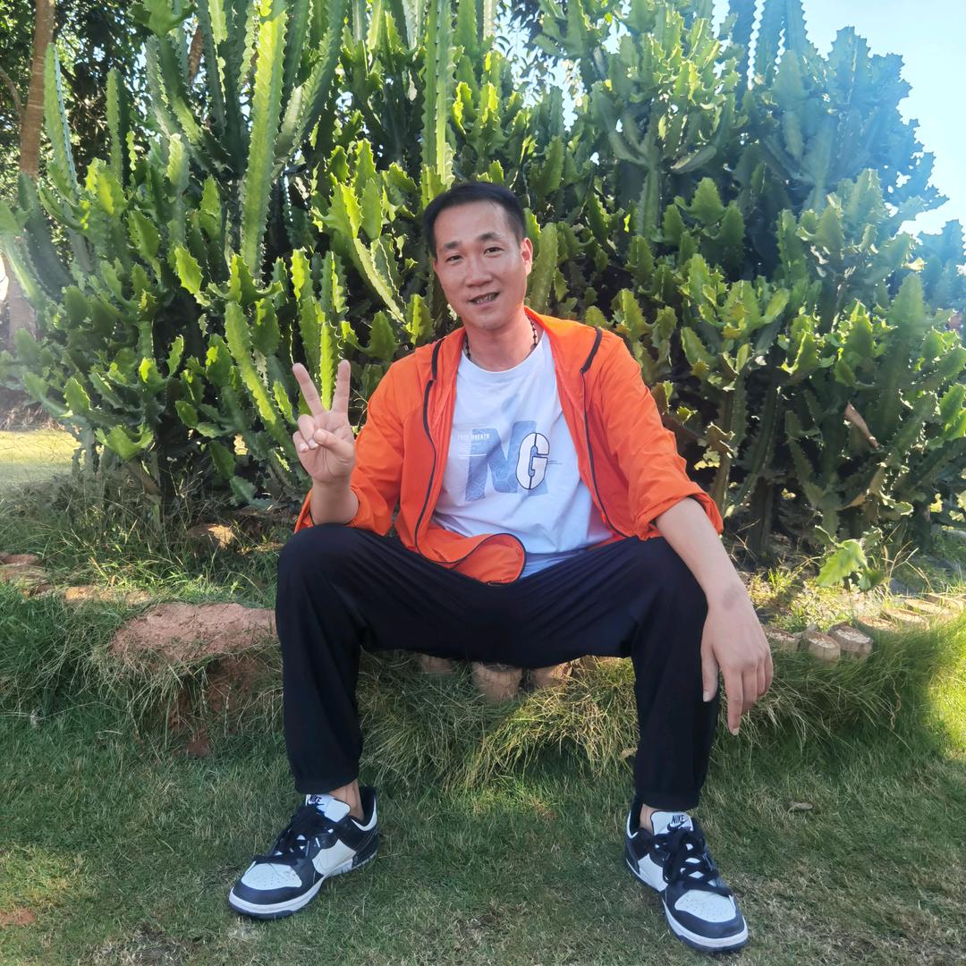 奋斗中的男人
