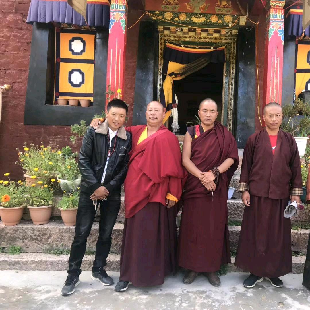 康巴汉子