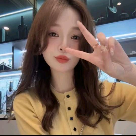 萱萱辰精品服饰-直播返场