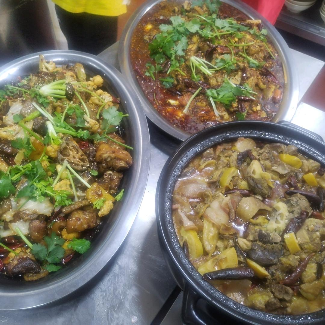 香锅糊辣鱼，朩瓜鱼独创。杨连