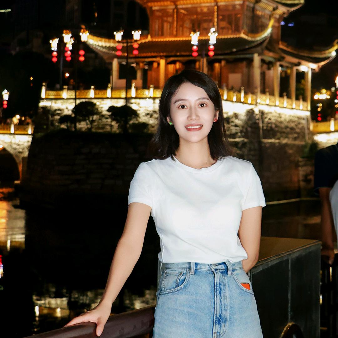@-张小五