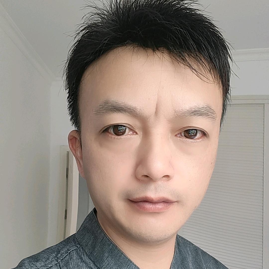 阿哥.