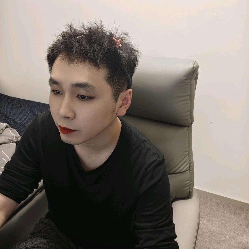 激你太美