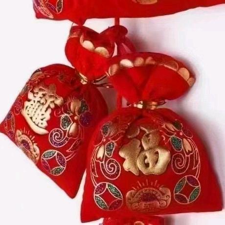幸福随我走🙏🌹🌹🌹🌷🌷🌹