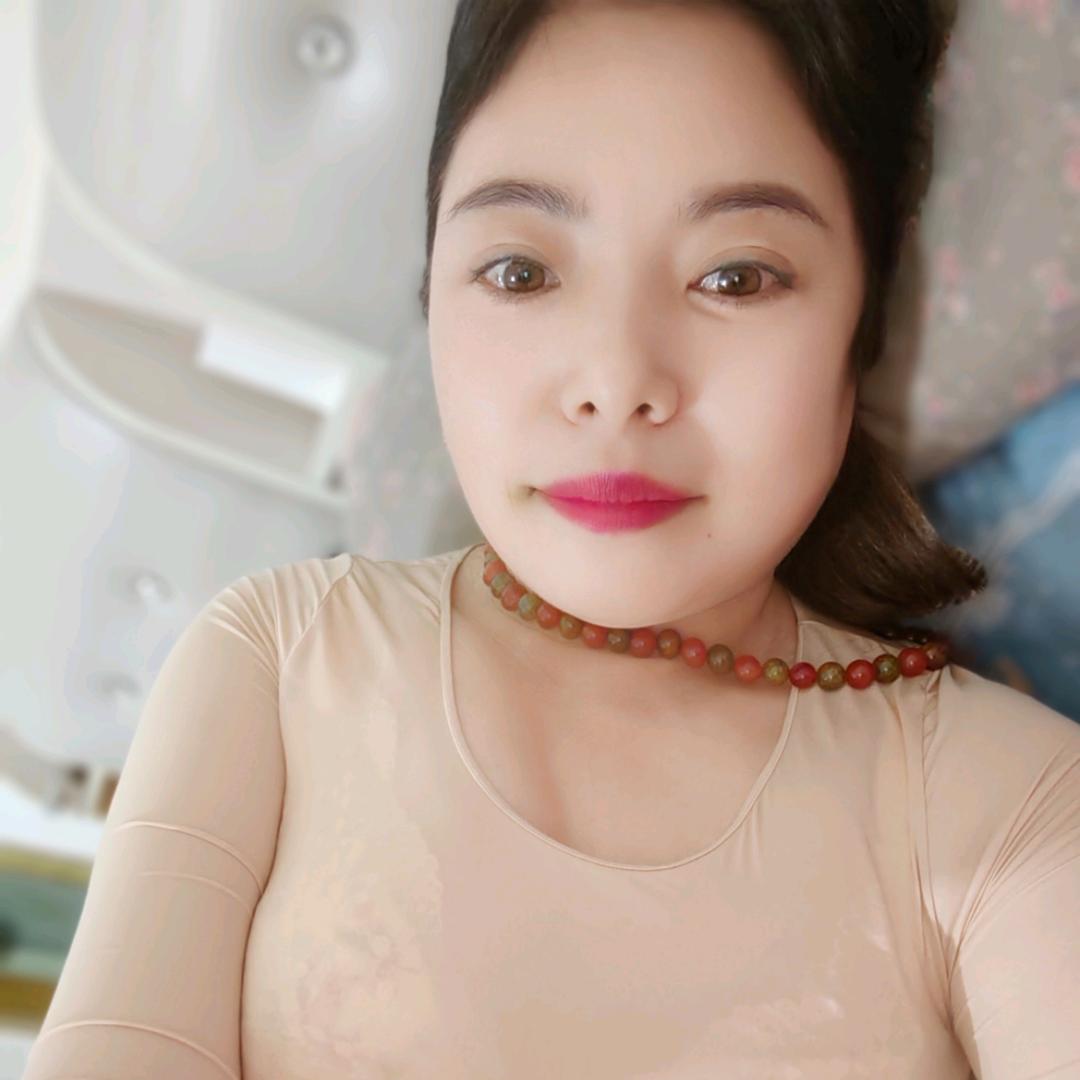 默默不语