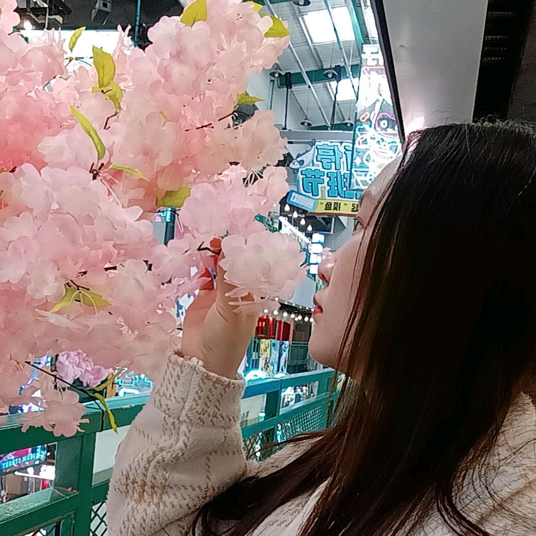 终究还是错付了