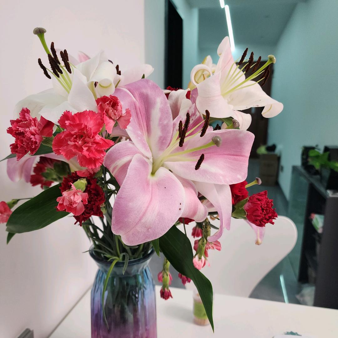十里春风花满楼