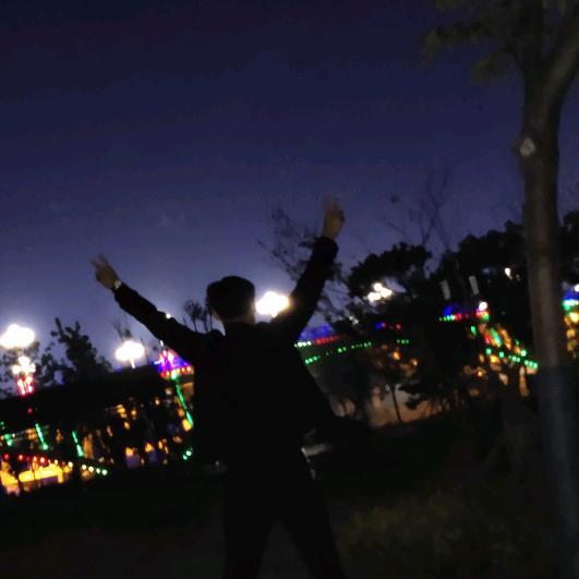 阿辉空调00后