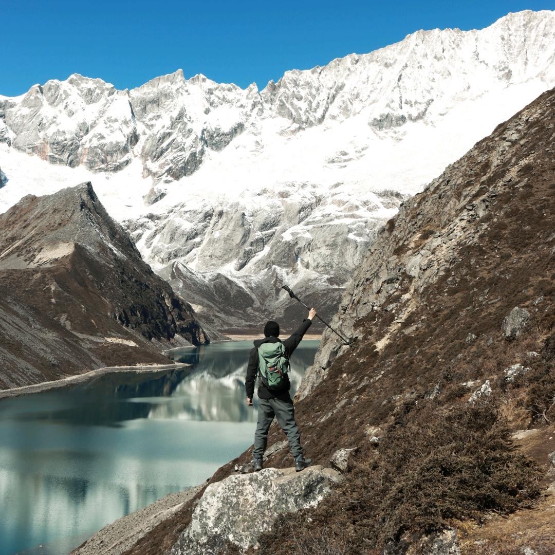 西藏领队-卡卡（反射弧很长版）