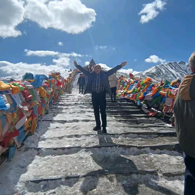 蜀三哥冷锅鱼馆