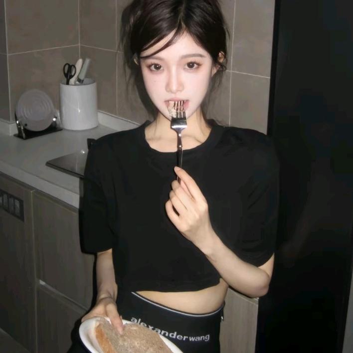 茄乐乐