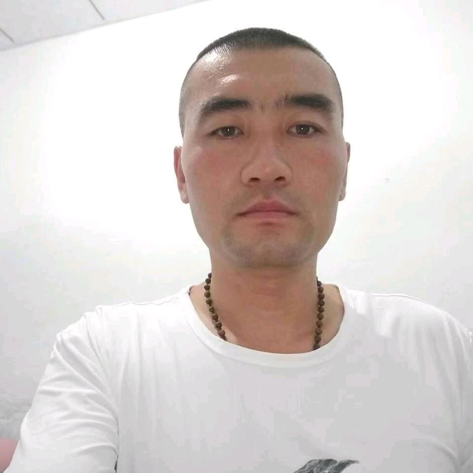 邢台二手挖掘机《赵亮》