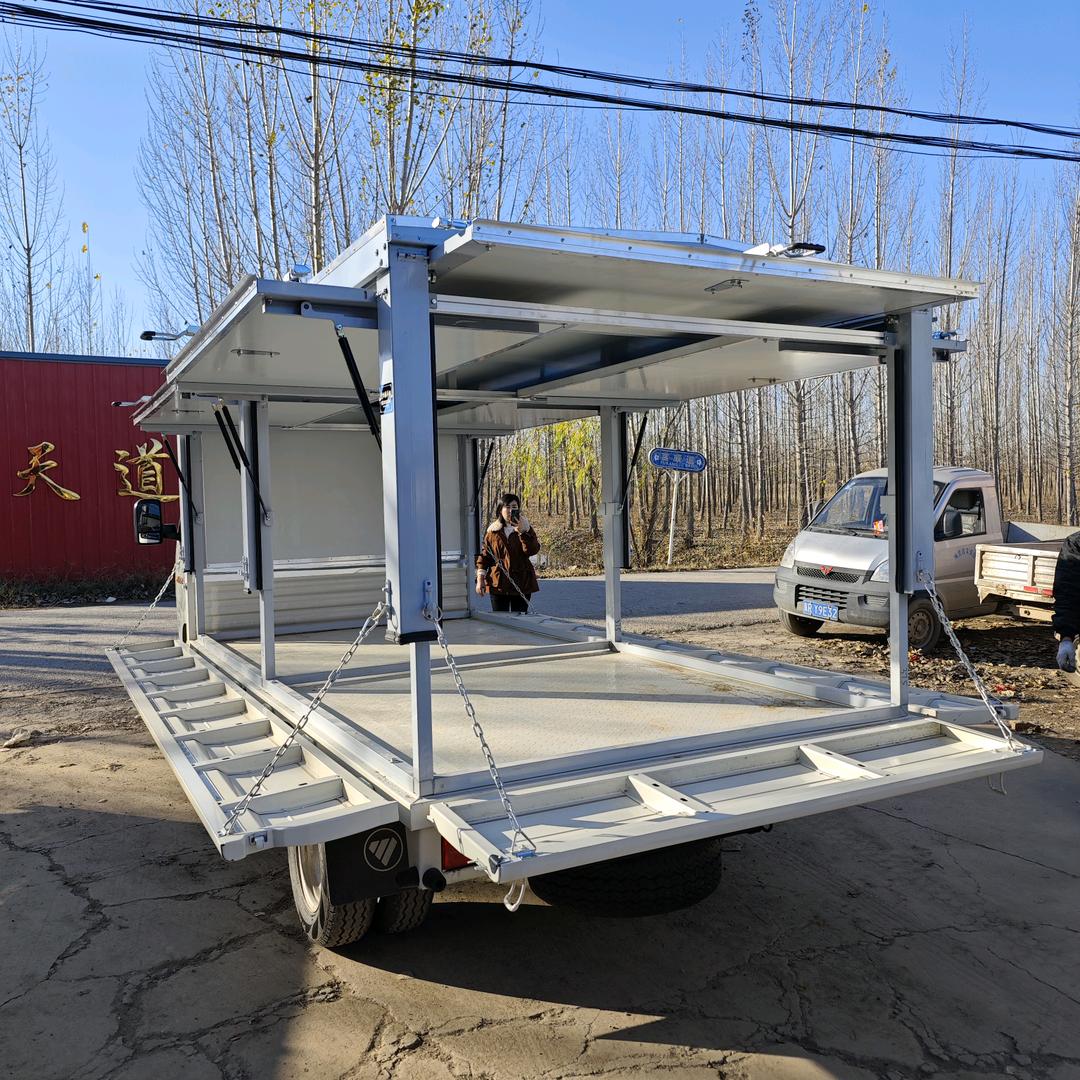 新疆爱丽格车厢总厂