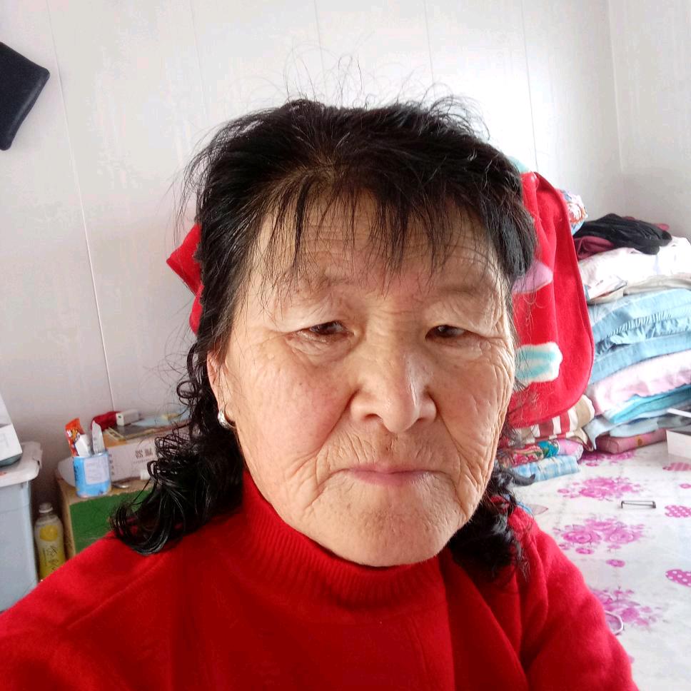 快乐的老太太