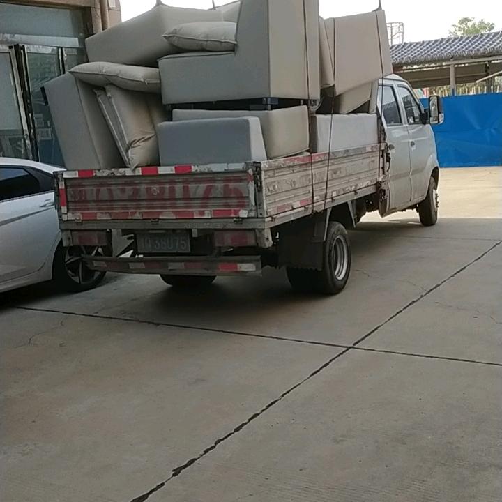 专业搬家，拉货，友哥