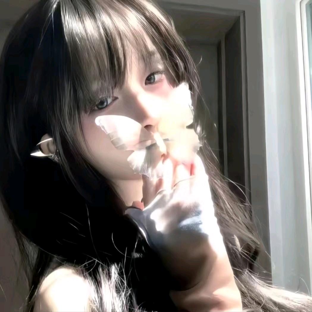 摆烂小鱼(以有闺)
