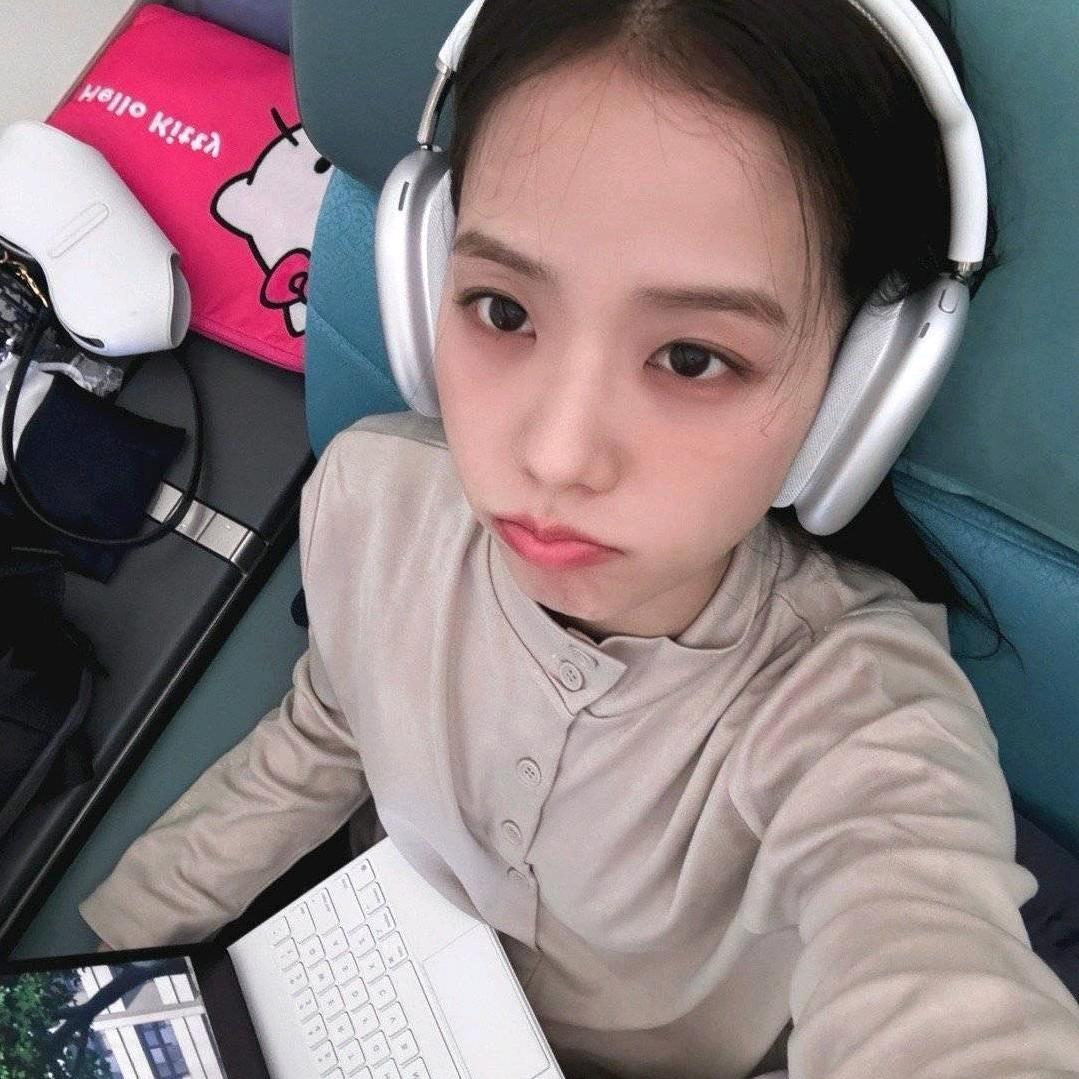 김지수💜