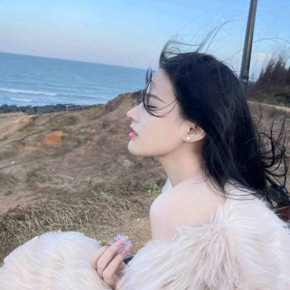 云朵@