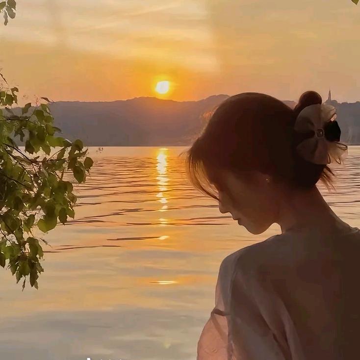 莹莹游游