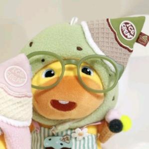 派派正在拼豆ππ