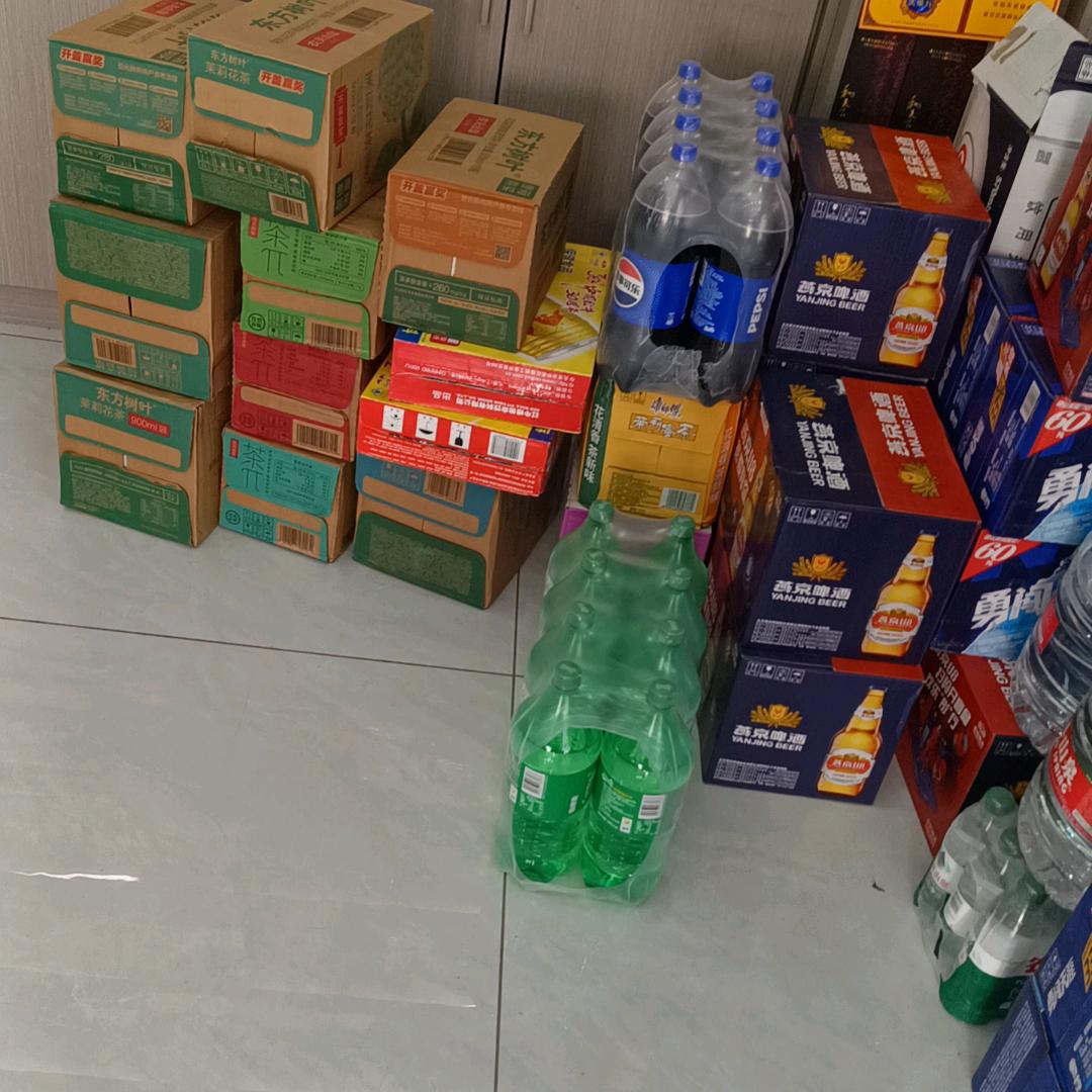 饮料批发的小阿刚