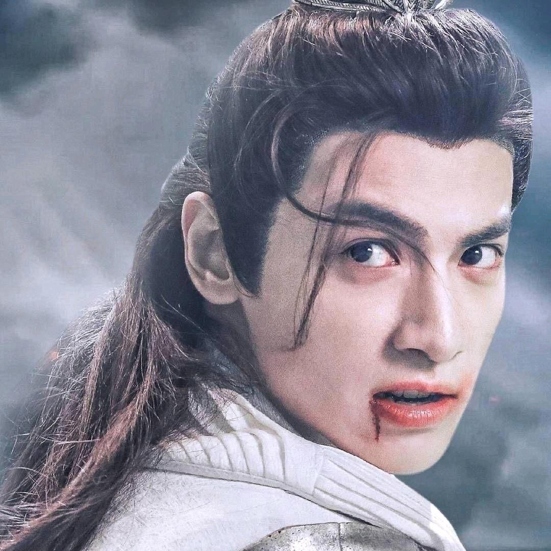 羅一一