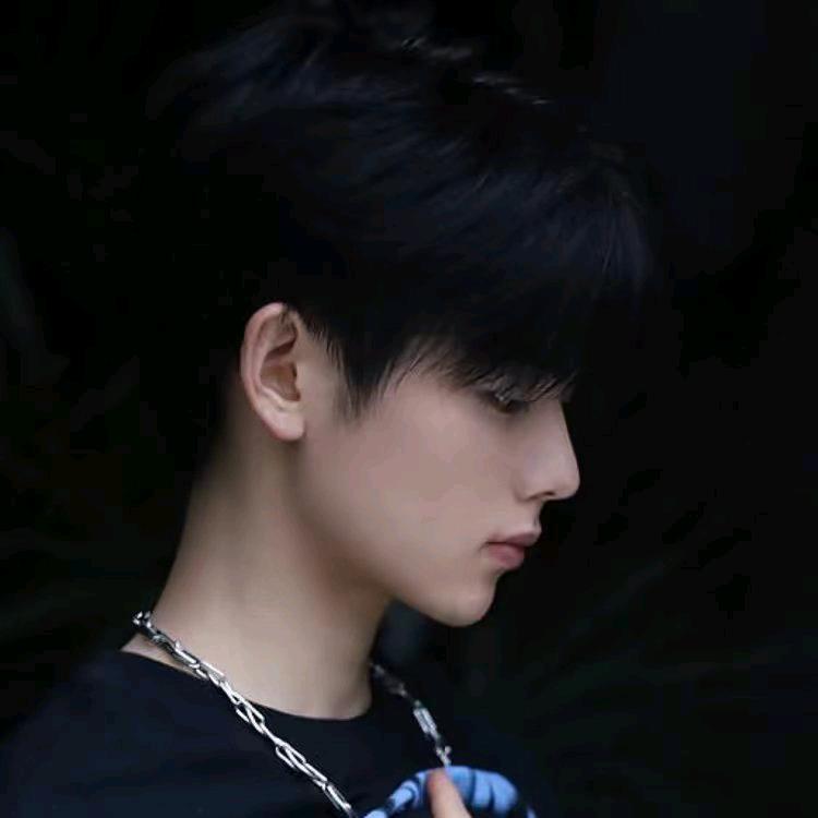 ღ᭄ꦿ꯭烟酒不及დ᭄情伤人꧔💔ོ࿐