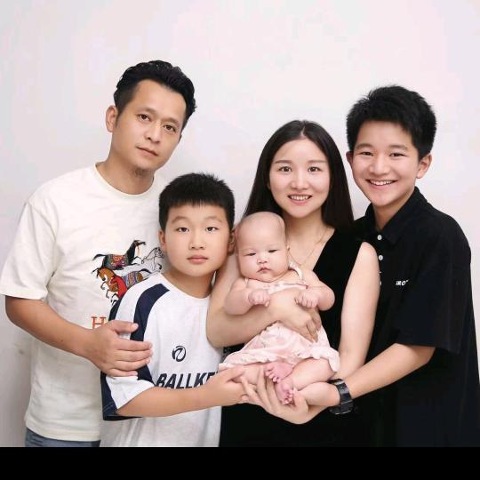 王华