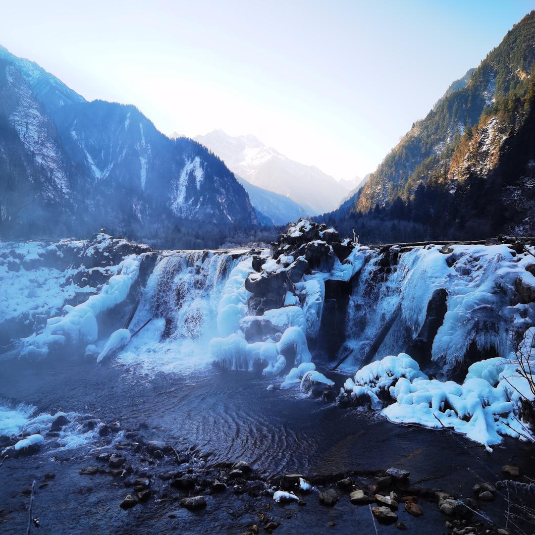 坚强的牛老锅🅉