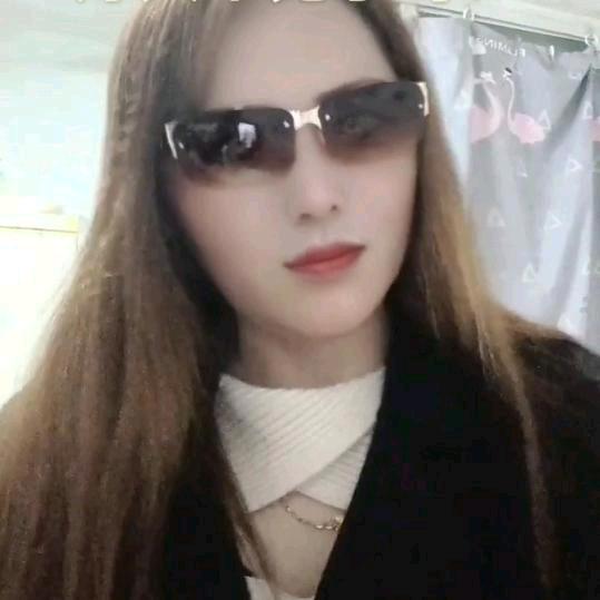 仍然微笑