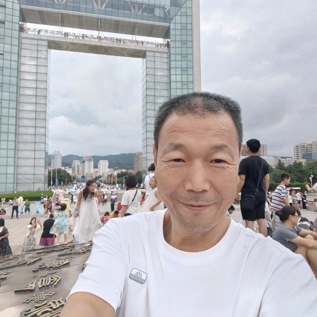 管他谁是谁✔