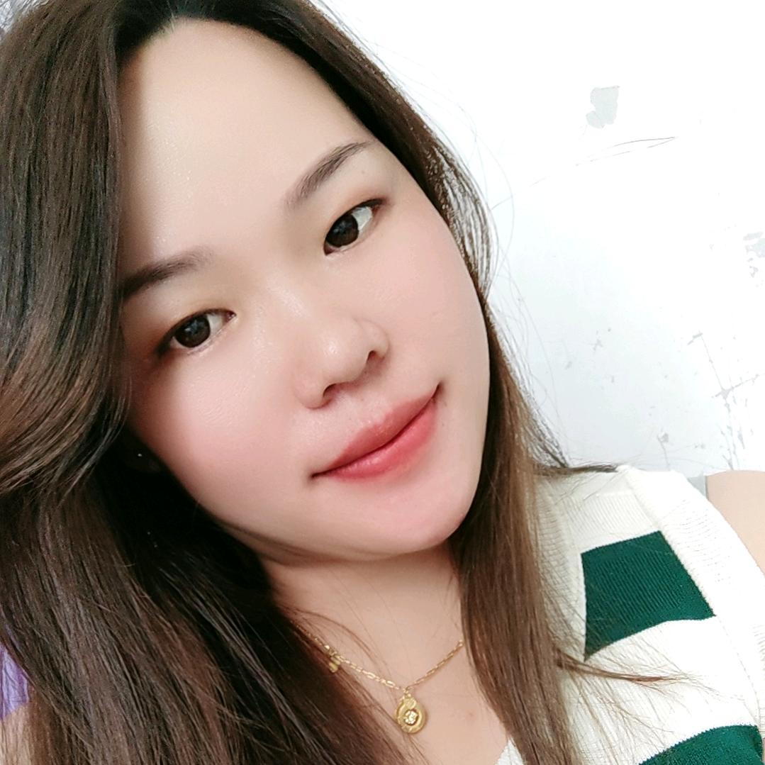 ℋღ᭄月吻潮汐🍒💞࿐