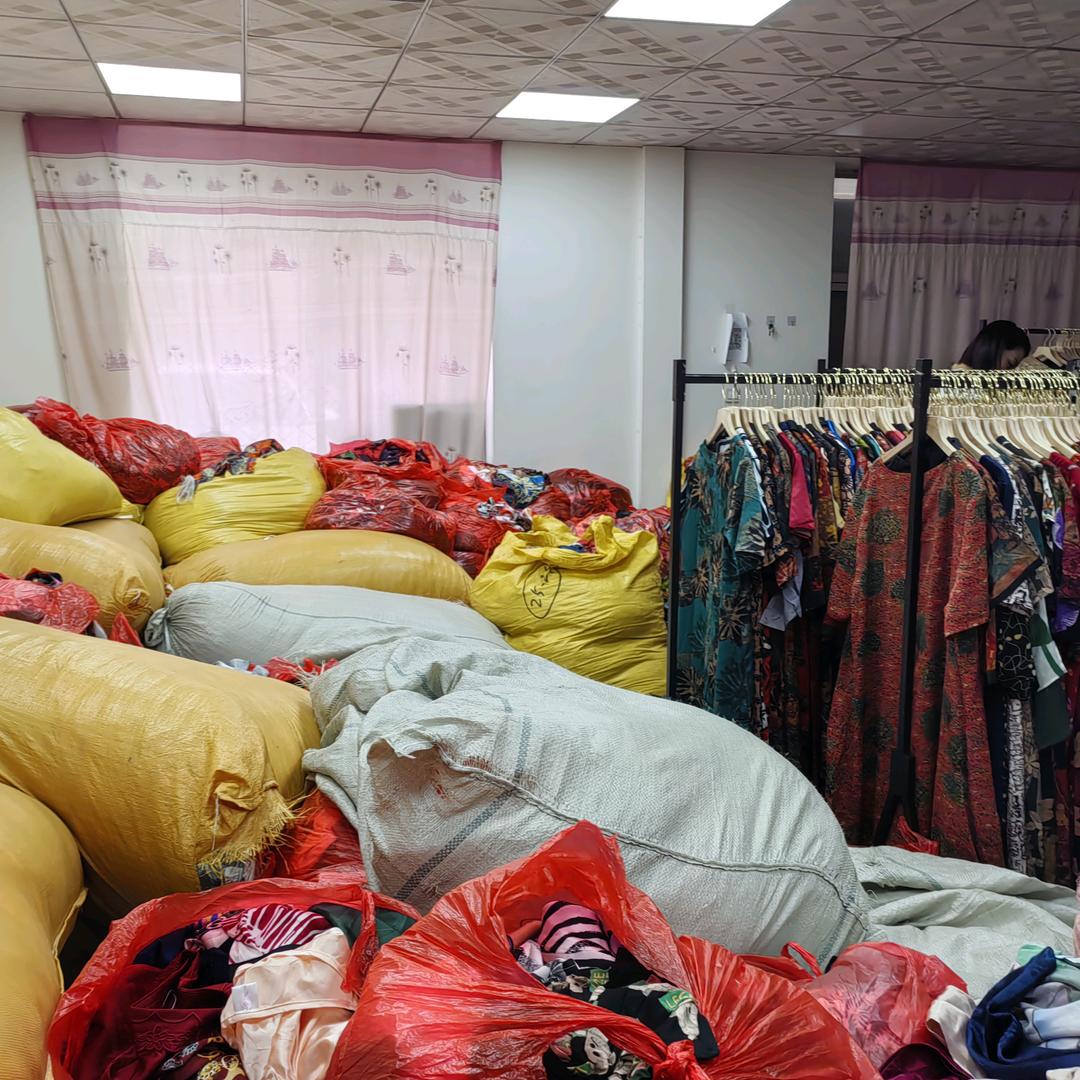 旗袍姐姐服装店